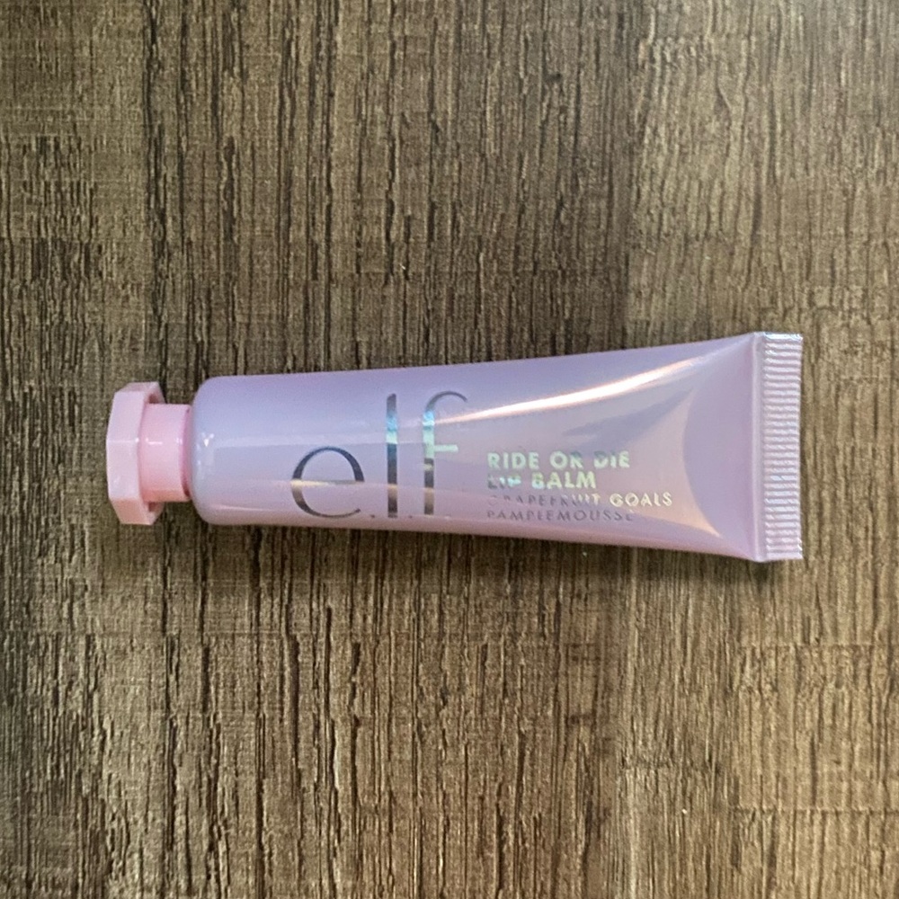 ELF Cosmetics Lip Bundle - Picture 2 of 5